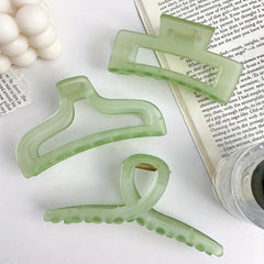 3pcs Large Hair Claw Transparent Plastic Shark Claw Style Hair Accessories