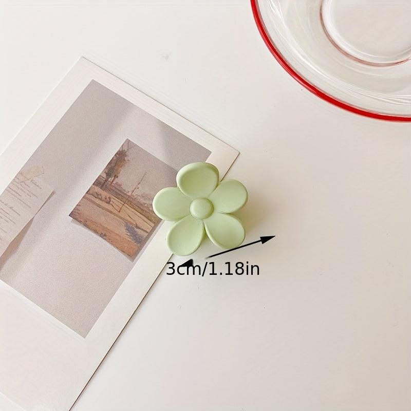 Irregular Petal Hair Claw Clip Retro Frosted Shark Claw Headwear