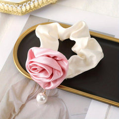 Silky Flower Scrunchies Hair Tie Pearl Hair Rope Sweet Ponytail Holder