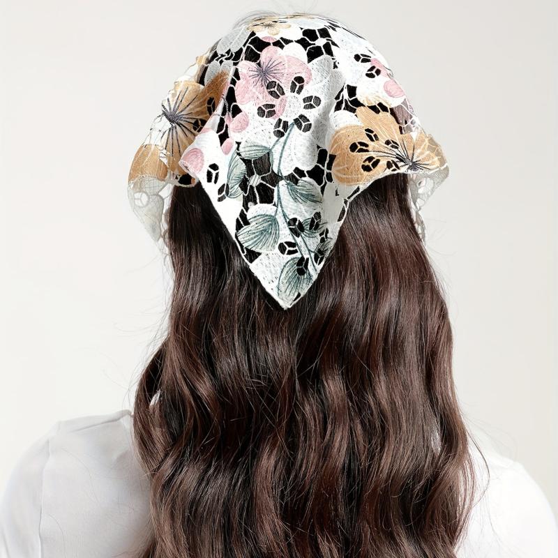 Crocheted Flower Triangle Headband - Pastoral Style Hair Accessory