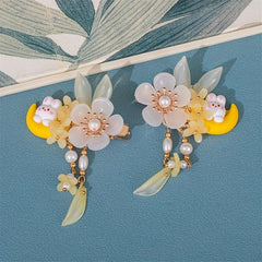 Ancient Style Flower Hair Clip with Moon and Rabbit Shape