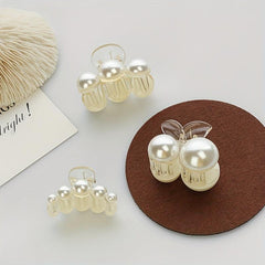 3PCS Small Faux Pearl Hair Claw Clips Hair Jaw Clips Barrettes Hair Accessories