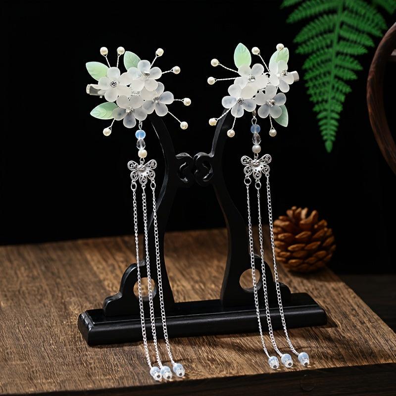 Vintage Chinese Style Hair Clip with Tassel