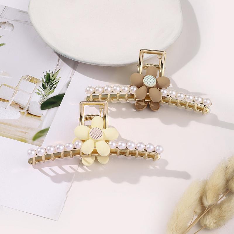 2pcs Metal Flower Hair Claws Set Large Hair Claw Faux Pearl Shark Claw Headwear