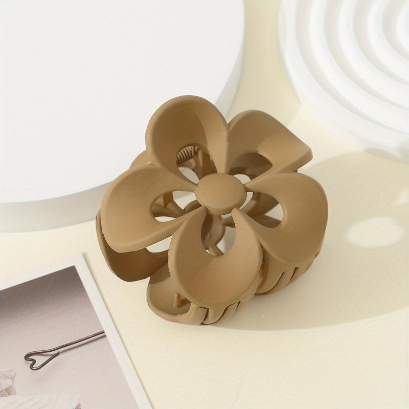 Matte Floral Hollow Hair Clip Hair Claw Clip Minimalist Hair Claw