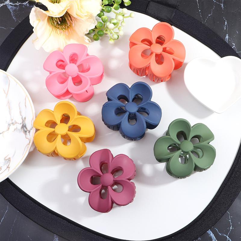 Matte Floral Hollow Hair Clip Hair Claw Clip Minimalist Hair Claw