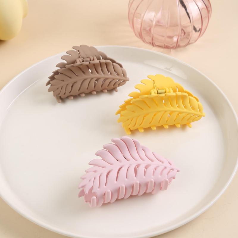 3pcs Frosted Leaf Shaped Hair Claw Resin Nonslip Ponytail Holder