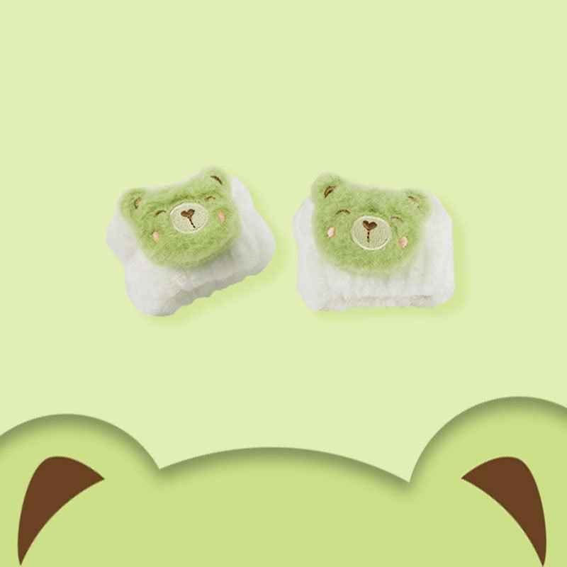Cartoon Doll Plush Wristbands for Face Washing