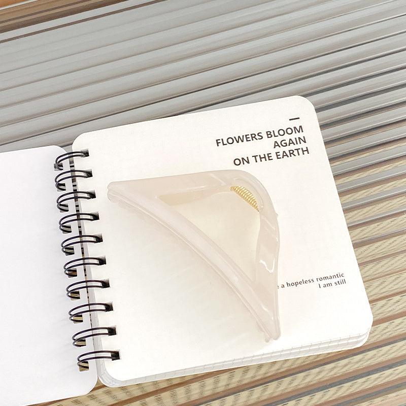 Solid Triangle Hair Claw Clip Jaw Clip Temperament Clip Hair Accessories