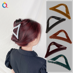 Large Hair Claw Triangle Shark Claw Hair Accessories Style Hair Clip For Women