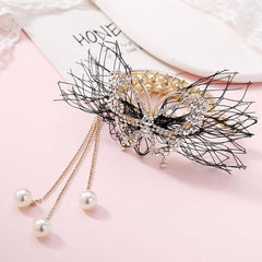 Copper Alloy Round Hair Claw Clip Tassel Faux Pearl Accessory