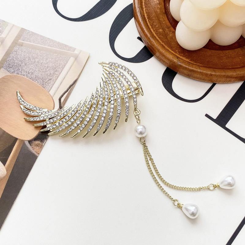 Feather Tassel Faux Pearl Hair Claw Clip Vintage Grip Hair Jaw Clip