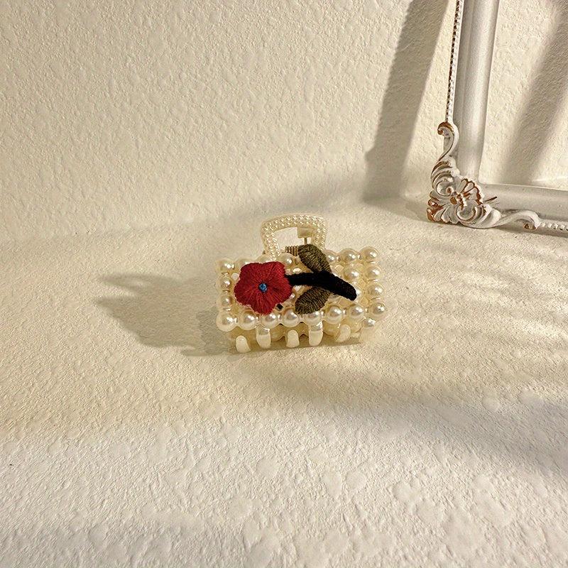 Faux Pearl Hair Claw Clip Flower Embroidered Hair Claw Nonslip Shark Claw