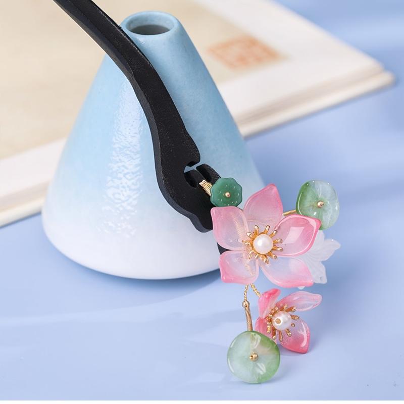 Chinese Style Vintage Wooden Chignon Hairpin