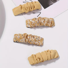 4pcs Floral Pleated Fabric Hair Clips for Women Girls