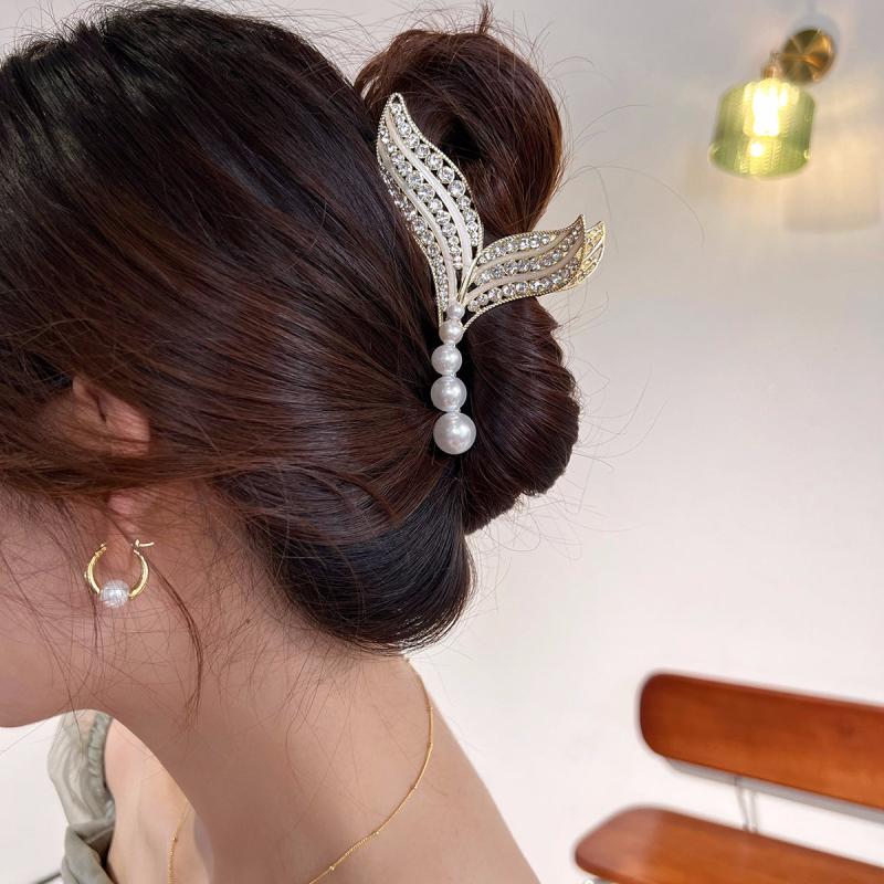 Rhinestone Pearl Fishtail Hair Clip Women's Hair Clip Hair Accessories 1pc