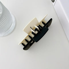 Women Hairpin Retro Hollow Claw Hair Clip Strong Large