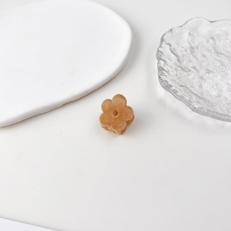 Mini Flower Hair Clip Claw Hair Accessories