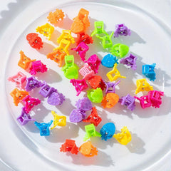 50pcs Mini Hair Claw Strawberry Shape Nonslip Hair Claw for Women Girls Baby