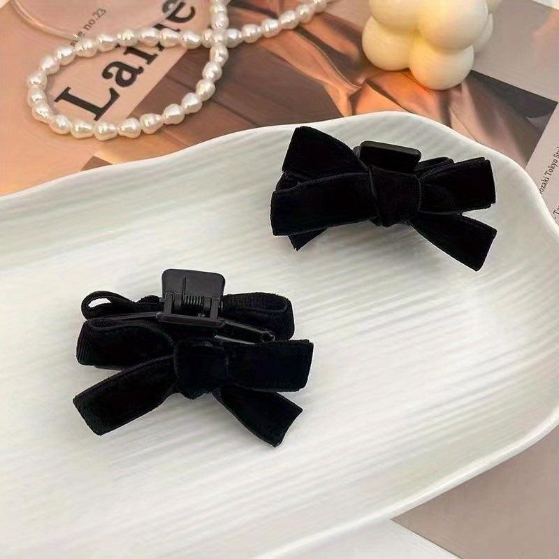 2pcs Velvet Bow Hair Claw Vintage Hair Accessories