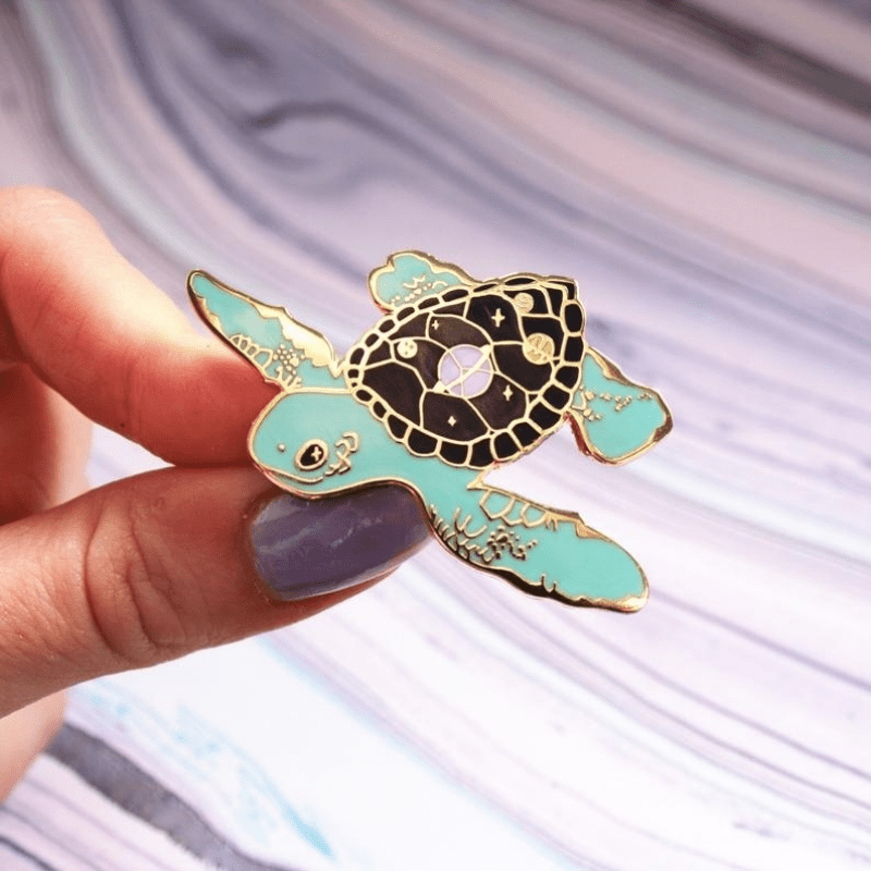 Personality Small Turtle Brooch