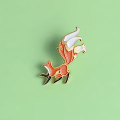 Creative Cartoon Big Tail Fox Alloy Brooch