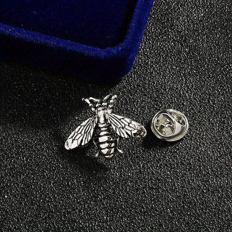 Bee Brooch Collar Pin Buckle Alloy Button Couple Shirt Suit Accessory Silver