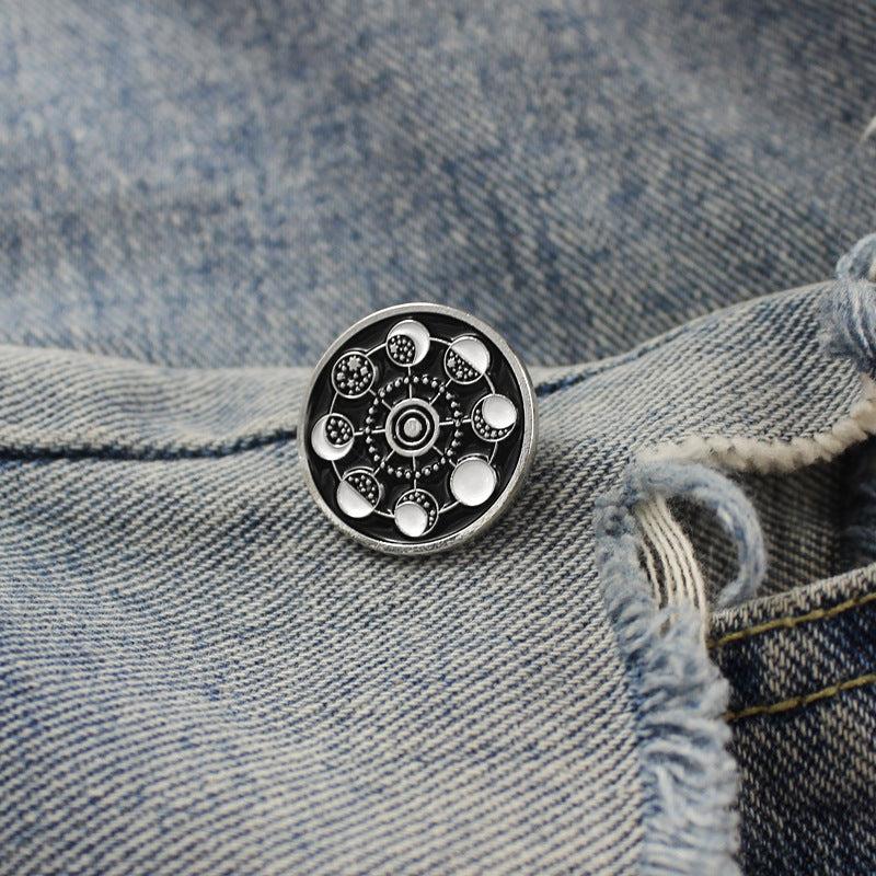 Circular Universe Starry Sky Moon Brooch