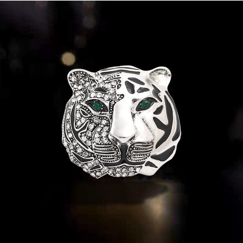 Vintage Tiger Brooch Alloy Suit Gift