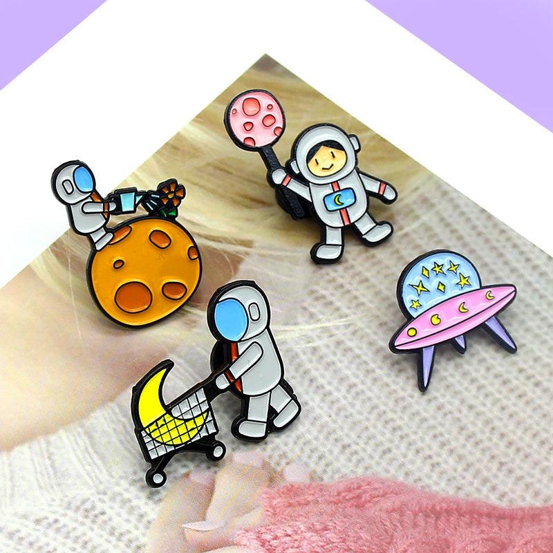 Space Astronaut Daily Brooch
