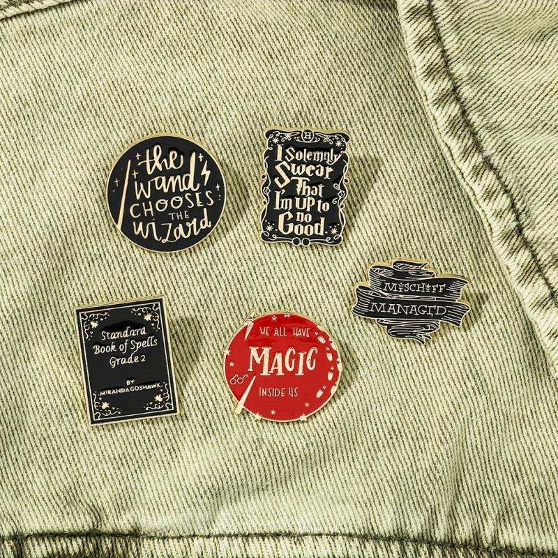 10pcs Cartoon Brooches Newspaper Book Brooch