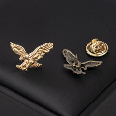 Retro Eagle Corsage Personality All match Suit Pin Buckle Animal Brooch