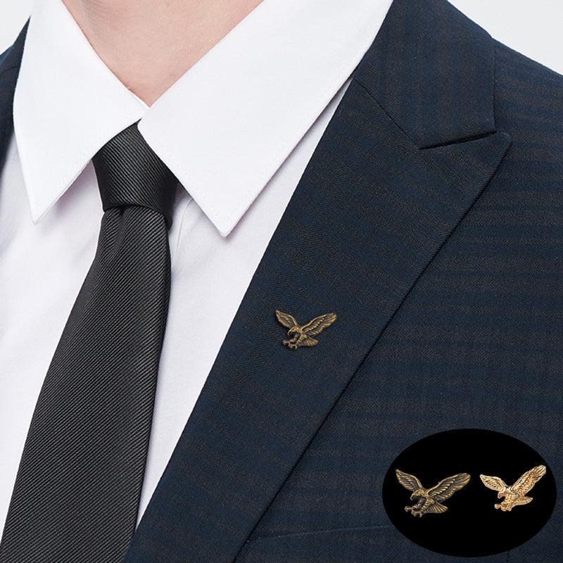 Retro Eagle Corsage Personality All match Suit Pin Buckle Animal Brooch
