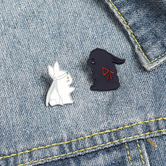 2pcs Cartoon And Rabbit Brooches Enamel Baking Varnish Rabbit Pin Collar