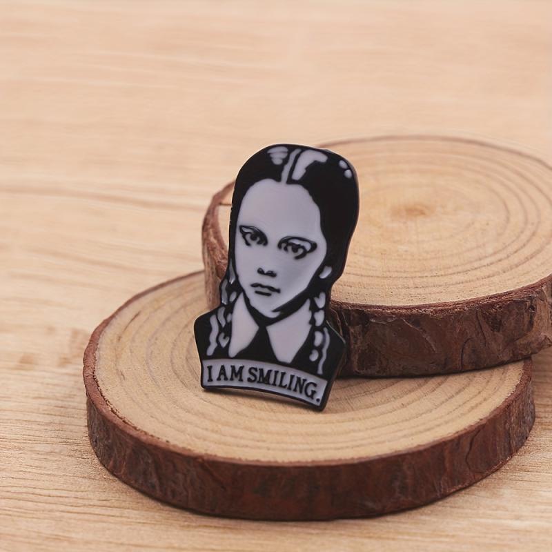Men's Creative Braided Little Girl Brooch Y2K