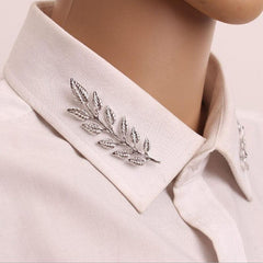 Leaf Shape Brooch Pin Sweater Collar Buckle Emblem Jewelry