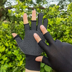 Anti Slip Breathable Three Finger Gloves for Outdoor Activities