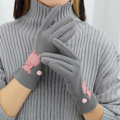 Women's Winter Velvet Gloves Cat Embroidery