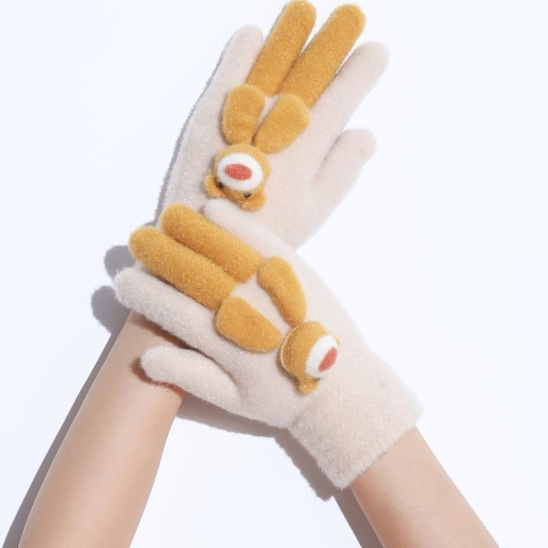 Bear Decor Cold Weather Touchscreen Gloves For Women