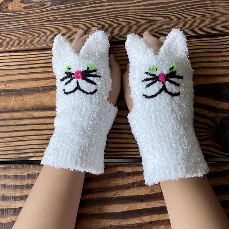 Hand Embroidered Cat Gloves Winter Ladies Half Finger Gloves