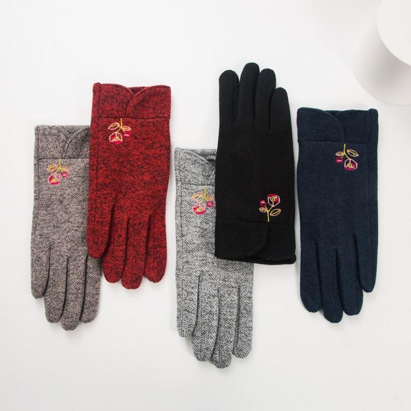 Flower Pattern Fleece Thermal Touch Screen Gloves