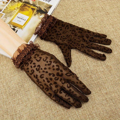 Vintage Lace Gloves Leopard Print Women's Gloves