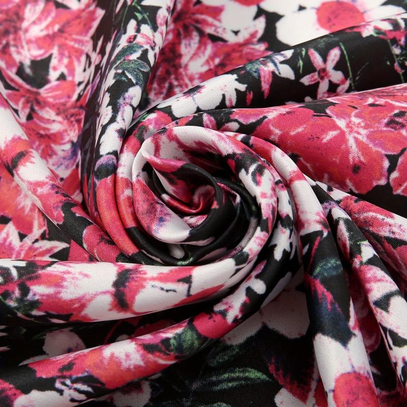 Red Flower Print Square Scarf Bandana Vintage Windproof Head Wrap