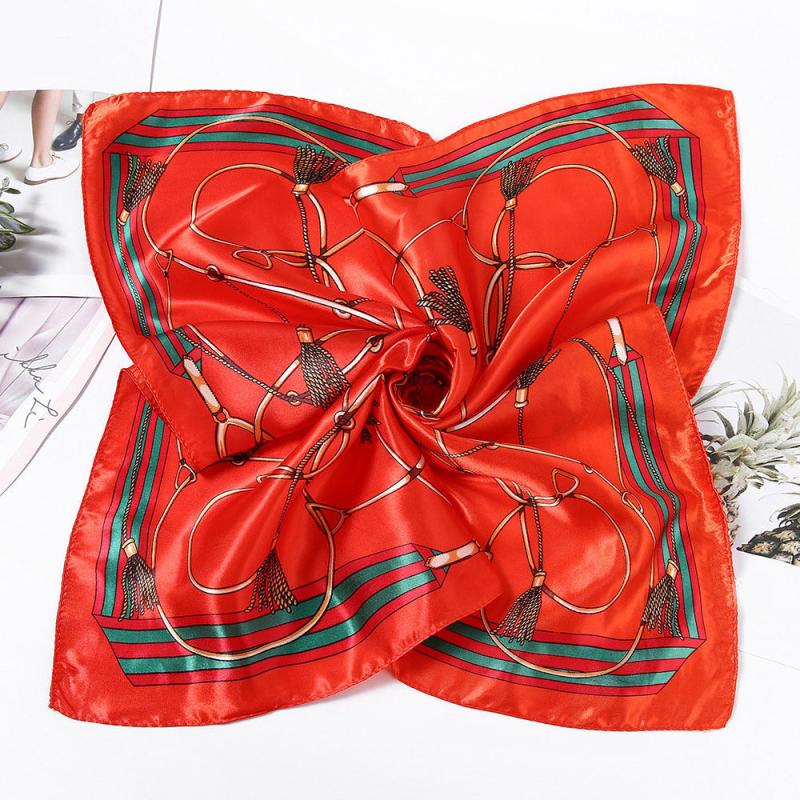 Classic Chain Print Square Scarf Bandana Shawl Women Casual Head Wrap