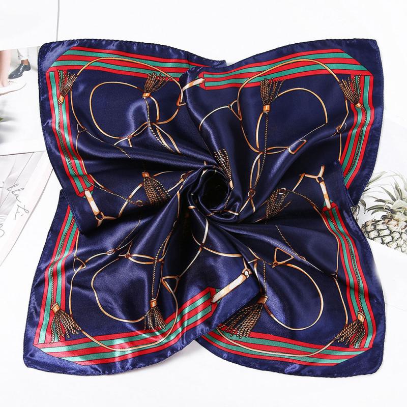 Classic Chain Print Square Scarf Bandana Shawl Women Casual Head Wrap
