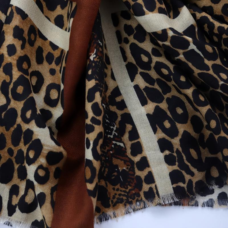 Leopard Pattern Thin Scarf Shawl Vintage Raw Edge Scarf Casual Wrap