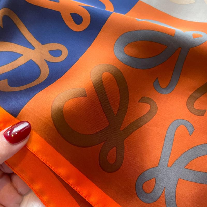 Boho Block Neckerchief Silk Square Scarf Bandana Classic Head Wrap
