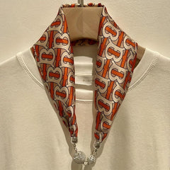 Magnetic Buckle Skinny Scarf Rhinestone Decor Necklace Neckerchief