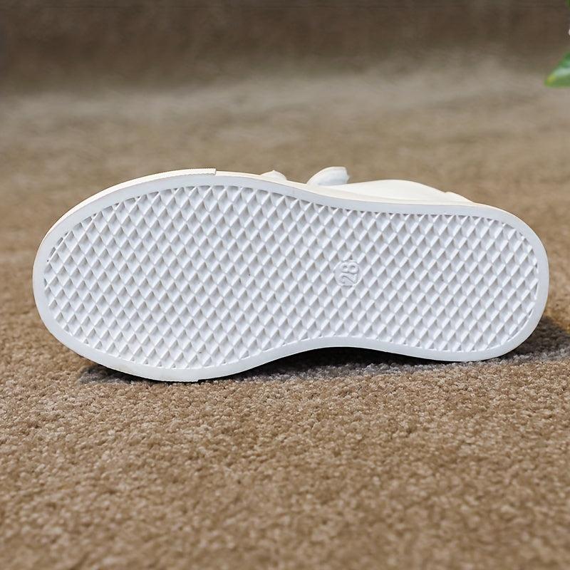 Boys Casual Low Top Sneakers Breathable Anti-slip Indoor School Shoes