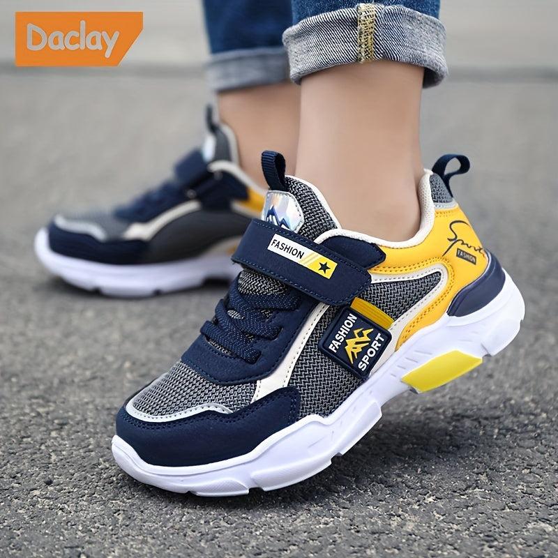Daclay Casual Low Top Boys Sneakers Breathable Lightweight Anti Slip